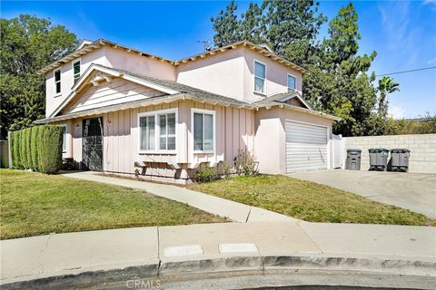 21801 Foley Avenue Carson CA 90745