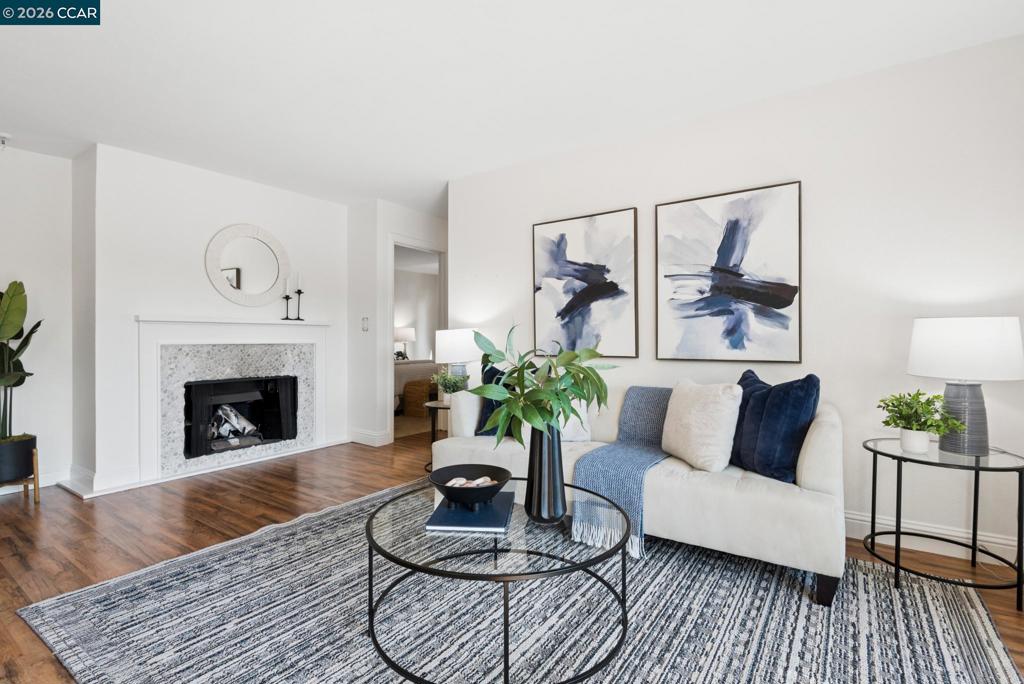 567 Oakland Ave 112