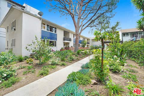 Photo of 1219 N Crescent Heights Boulevard #B, West Hollywood, CA 90046 (MLS # 26869585)