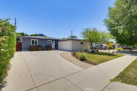 MLS: SR26120425
