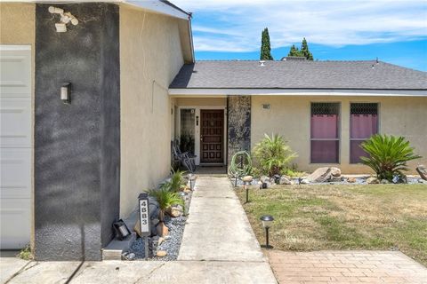 4883 E Geary Street Fresno CA 93725