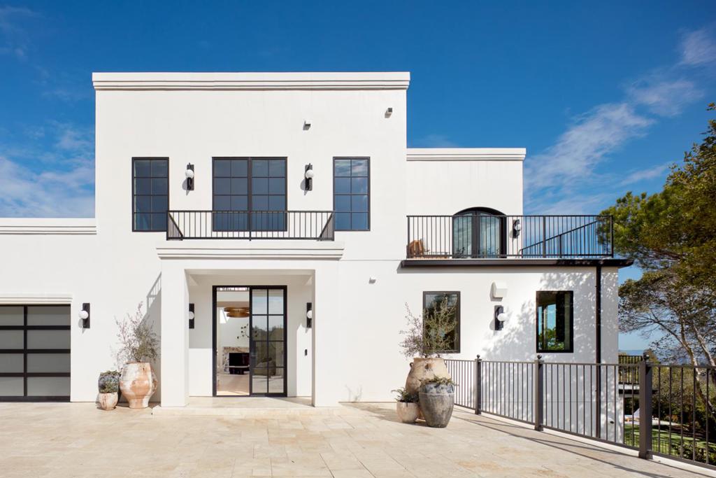 1215 La Cumbre Road