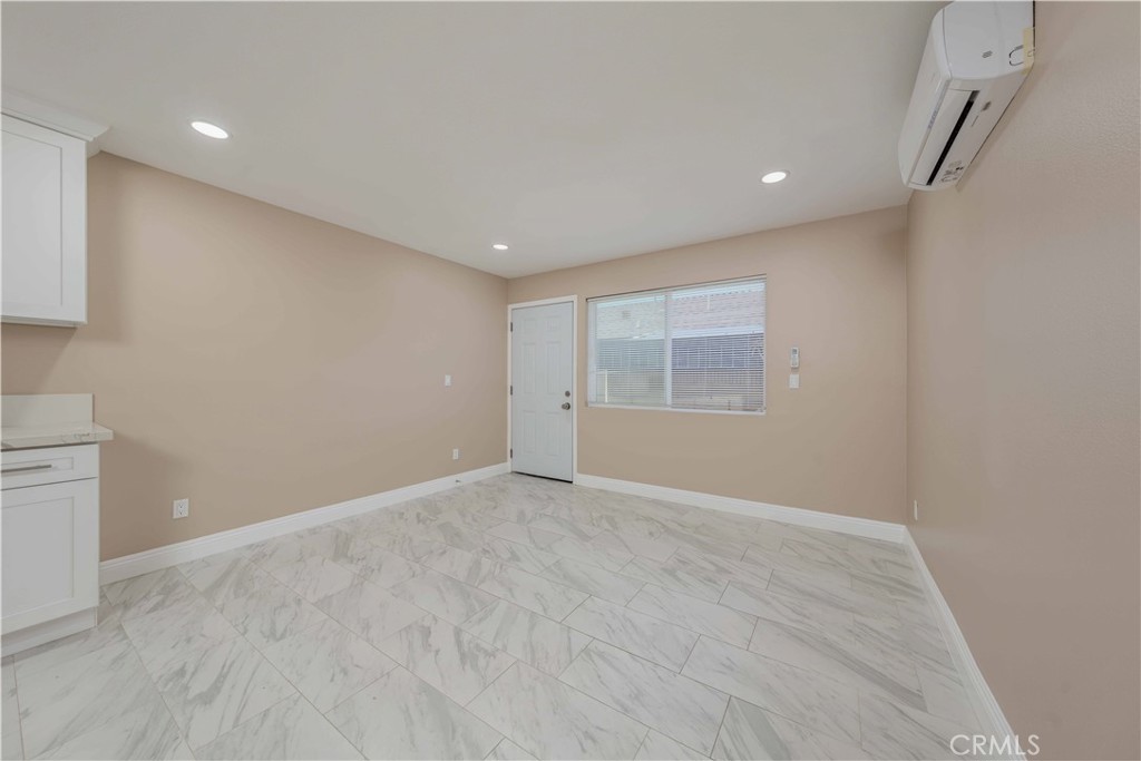 n/a - Residential Lease