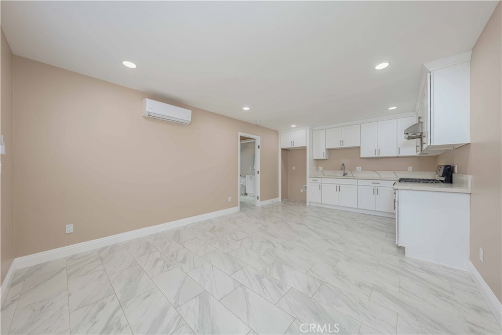 12543 Fletcher Dr. - JADU