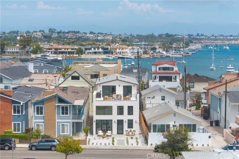 808 W Balboa Boulevard Newport Beach CA 92661