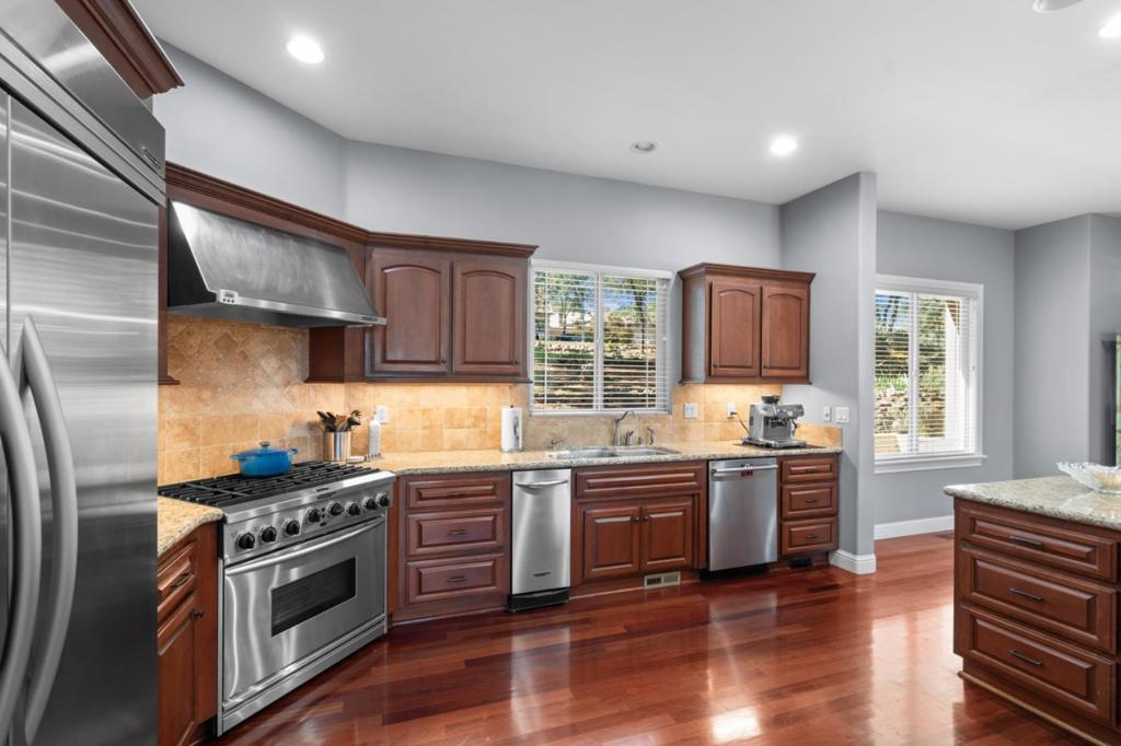 9926 Spyglass Circle