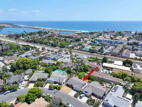 Photo of 3945 Hibiscus Circle CIR, Carlsbad, CA 92008 (MLS # 260012692SD)