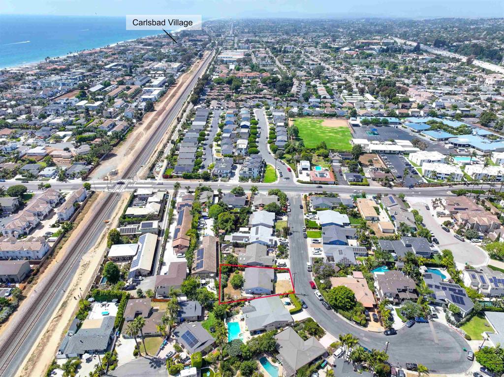3945 Hibiscus Circle