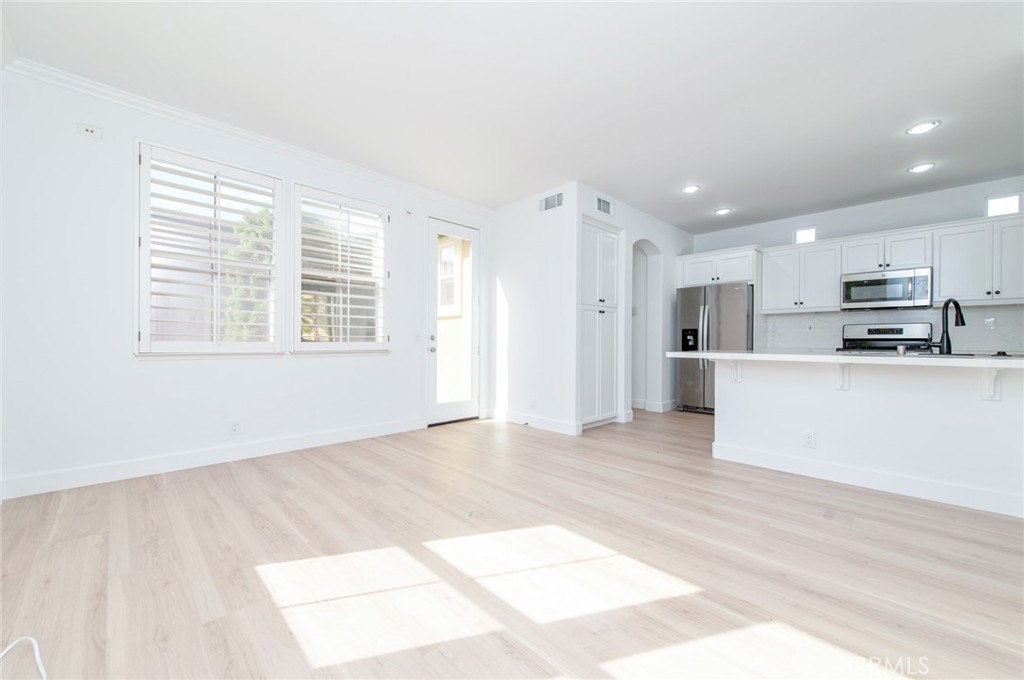 Acacia (ACAC) - Residential