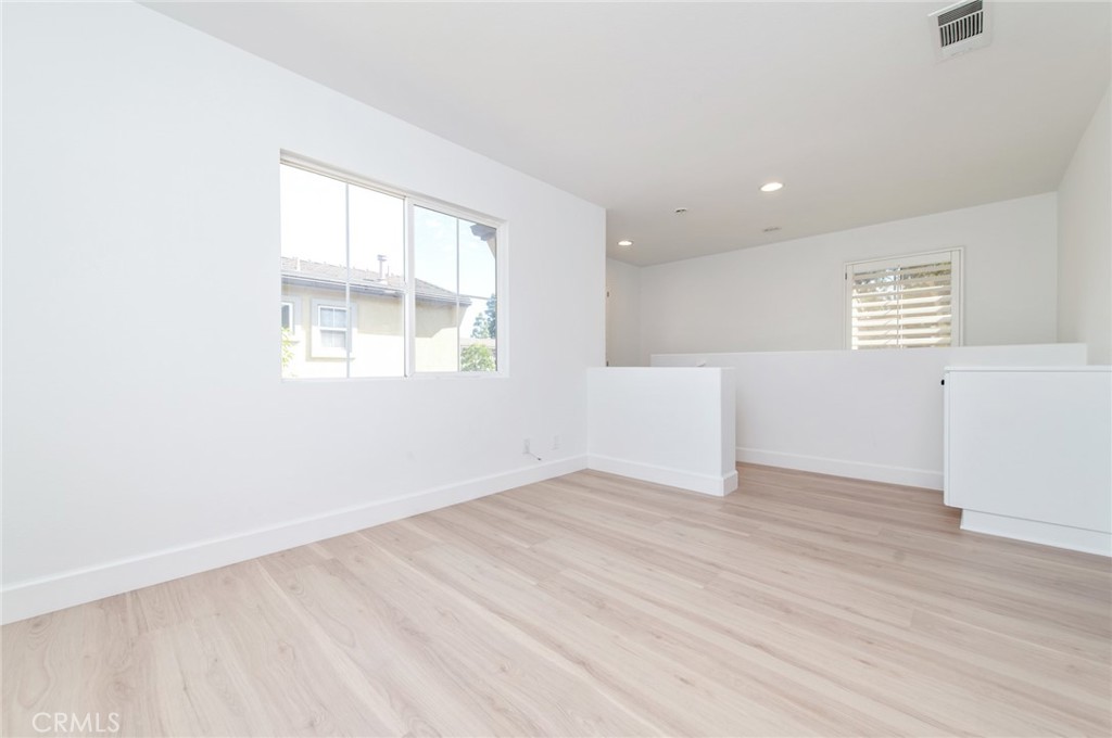 Acacia (ACAC) - Residential