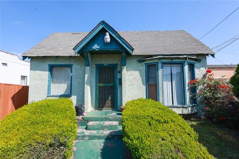 Photo of 447 E 94th Street, Los Angeles, CA 90003 (MLS # OC26121019)
