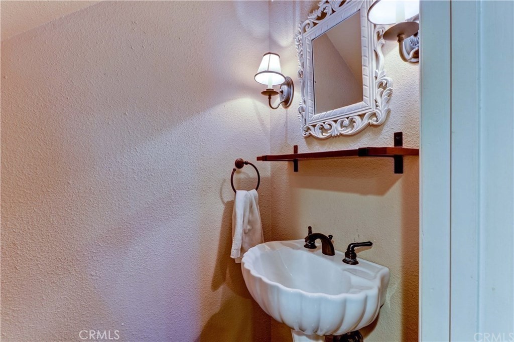 Mesa Verde Villas (Iowa St.) (MVVL) - Residential Lease