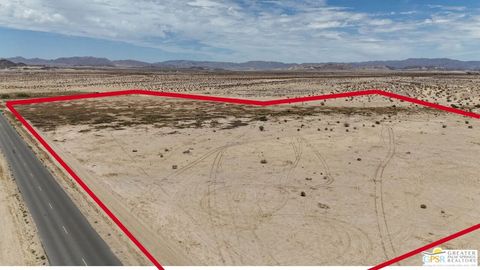 Photo of 101 Utah Trail, 29 Palms, CA 92277 (MLS # 26841145PS)