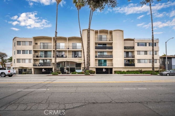 1770 Ximeno Avenue 301