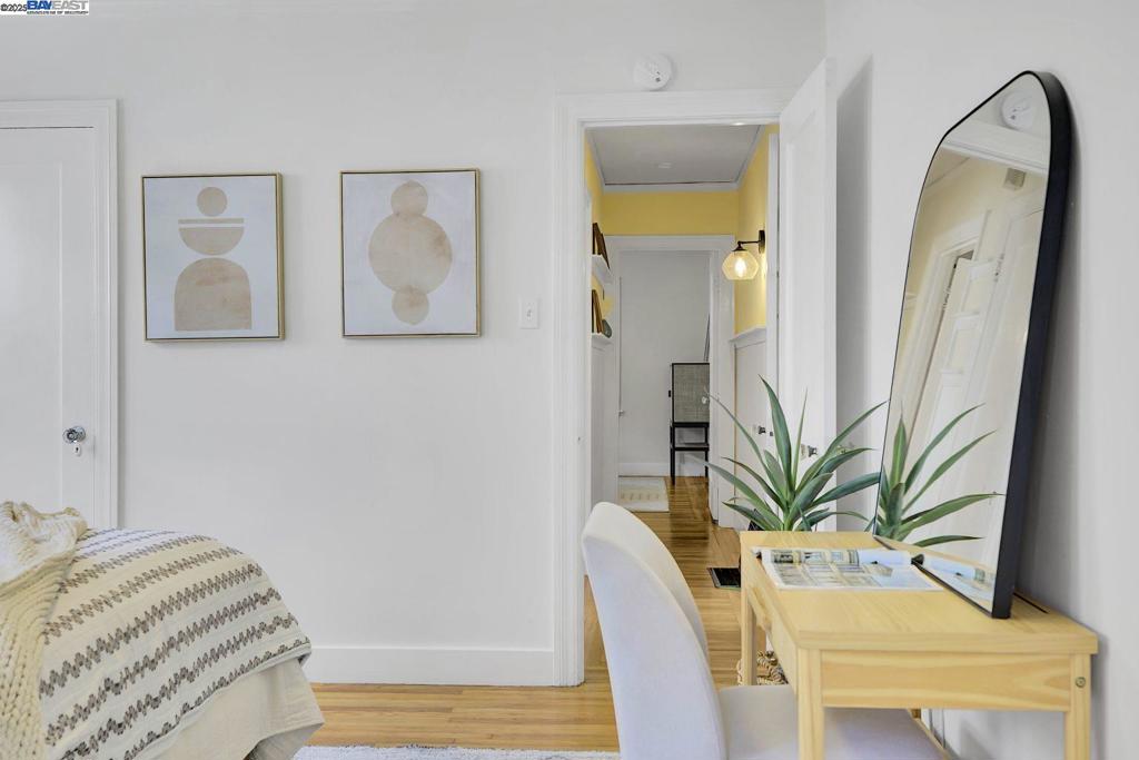 MAXWELL  PARK - Residential Income