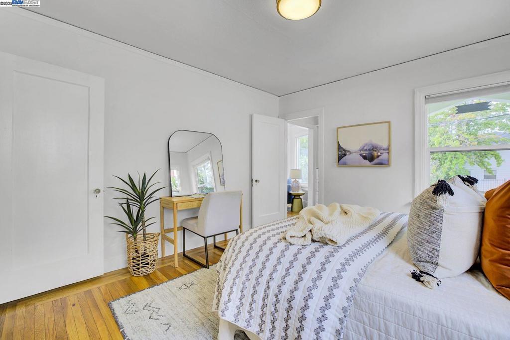 MAXWELL  PARK - Residential Income