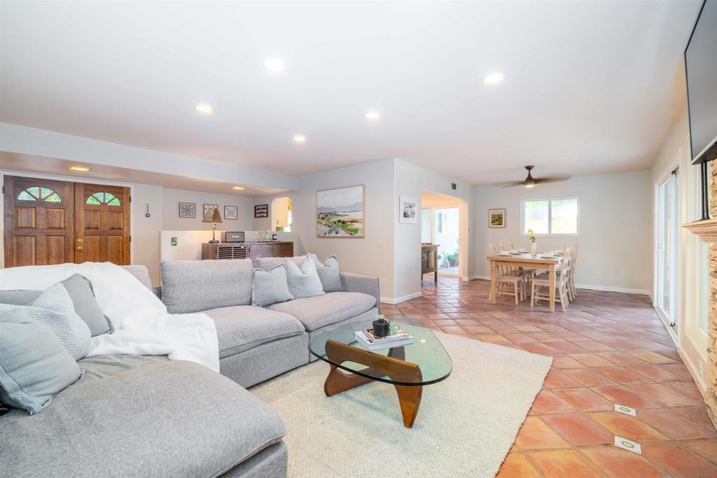 1454 Romance Road