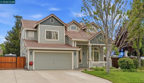 Photo of 1807 Altamont Cir Cir, Livermore, CA 94551 (MLS # 41129471)