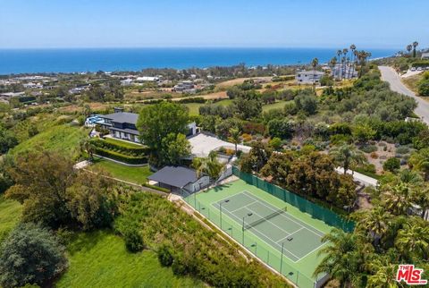 Photo of 29800 Cuthbert Road, Malibu, CA 90265 (MLS # 26750669)