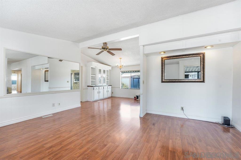 211 N Citrus Avenue #50