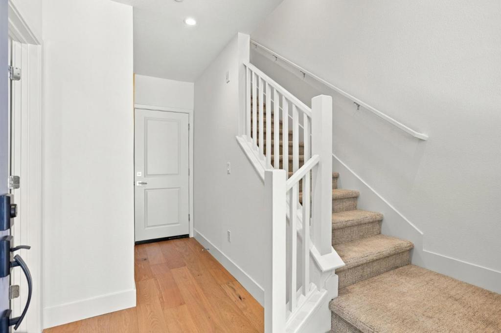 114 Oak Circle