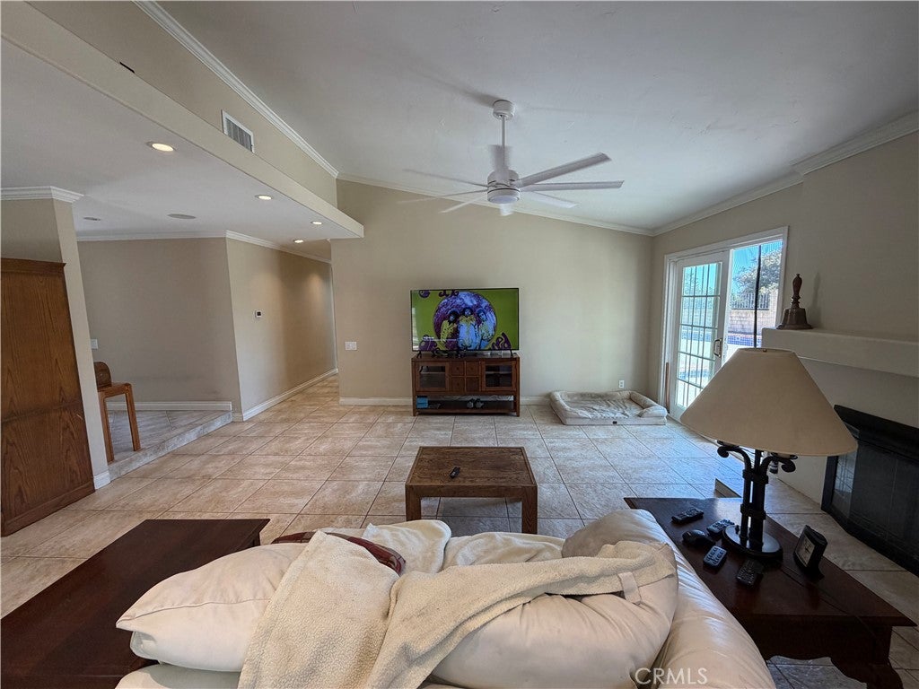 26652 Medra, Mission Viejo CA 92691 - Photo 6