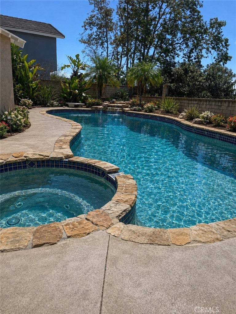 26652 Medra, Mission Viejo CA 92691 - Photo 19