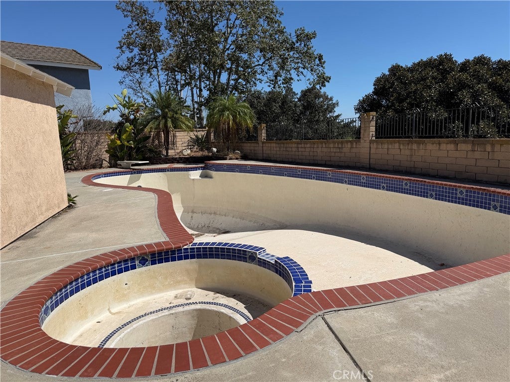 26652 Medra, Mission Viejo CA 92691 - Photo 16