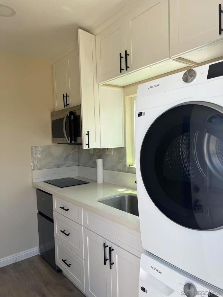 6708 Barnhurst, San Diego CA 92117
