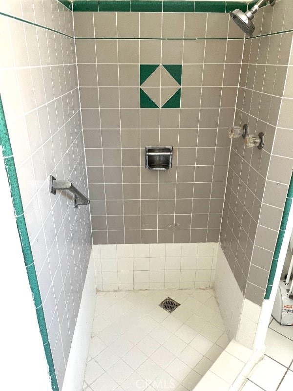 Main Beach (BCH) - Residential Lease