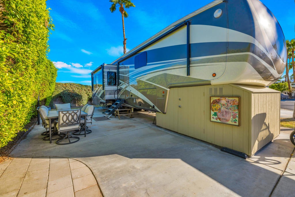 69411 Ramon Road 906
