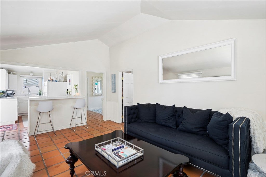 611 Larkspur, Corona Del Mar CA 92625 - Photo 11