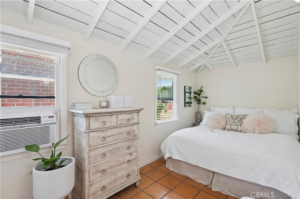611 Larkspur, Corona Del Mar CA 92625 - Photo 15