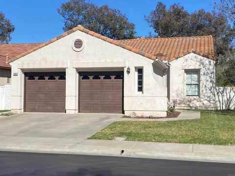 2386 Fallbrook Pl. Escondido CA 92027