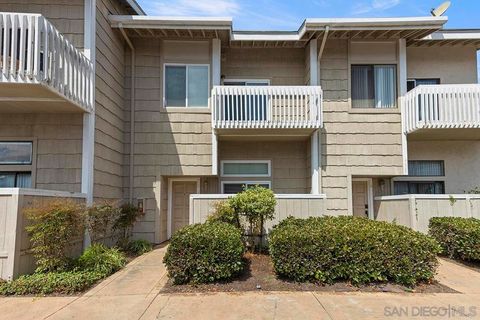 Photo of 4028 Mahaila Ave Ave #C, San Diego, CA 92122 (MLS # 250038396SD) Photo of 4028 Mahaila Ave Ave #C, San Diego, CA 92122 (MLS # 250038396SD)