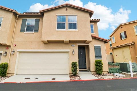 1338 Mesquite Dr Vista CA 92083