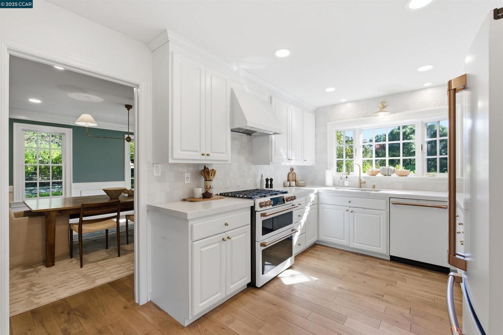 ORINDA C.C. - Residential