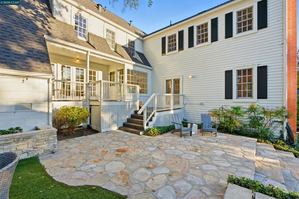 ORINDA C.C. - Residential