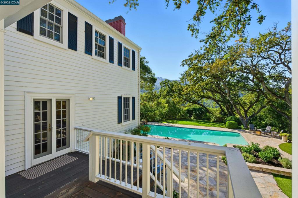 ORINDA C.C. - Residential