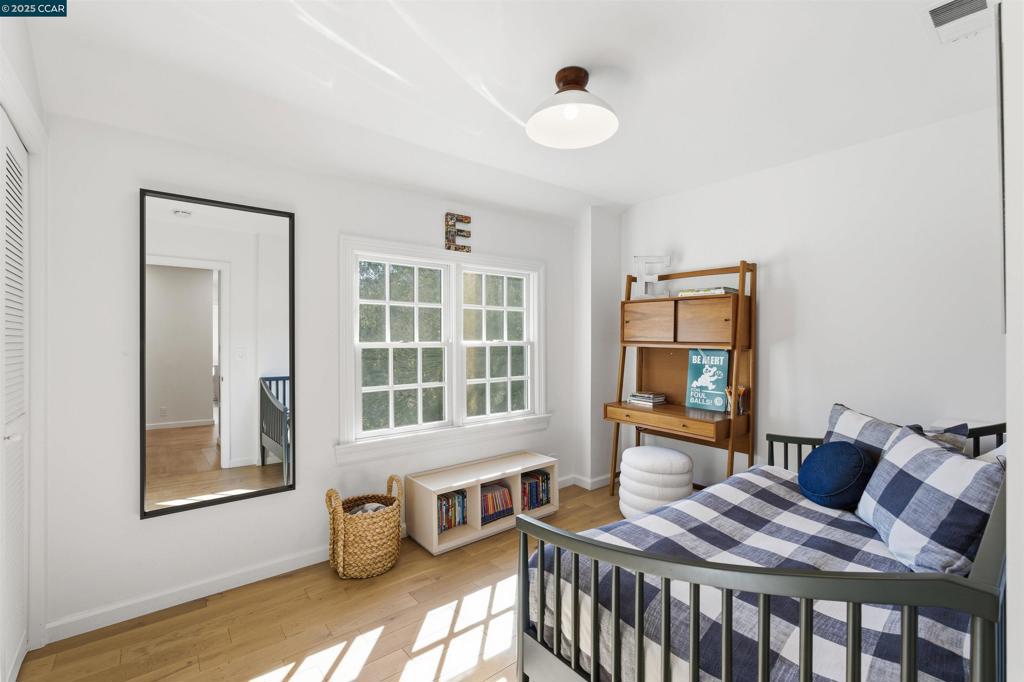 ORINDA C.C. - Residential