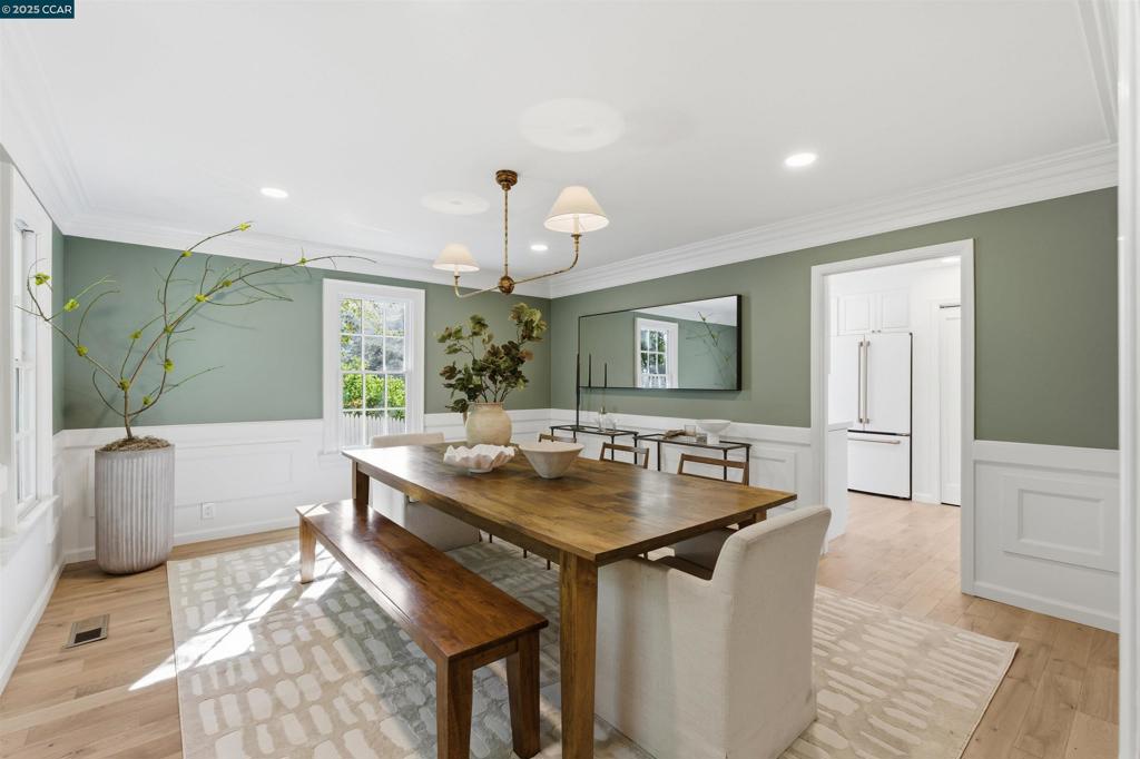 ORINDA C.C. - Residential