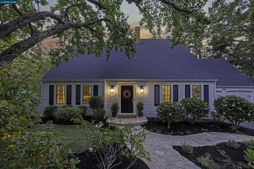 ORINDA C.C. - Residential