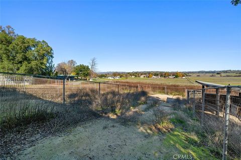 Tiny photo for 22937 I Street, Santa Margarita, CA 93453 (MLS # PI25273543)