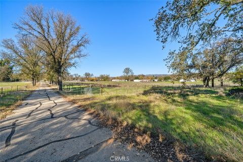 Tiny photo for 22937 I Street, Santa Margarita, CA 93453 (MLS # PI25273543)