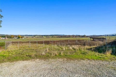 Tiny photo for 22937 I Street, Santa Margarita, CA 93453 (MLS # PI25273543)