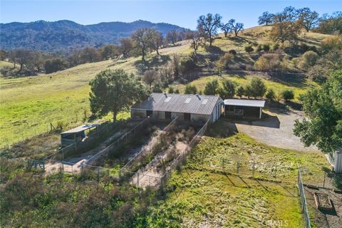 Tiny photo for 22937 I Street, Santa Margarita, CA 93453 (MLS # PI25273543)