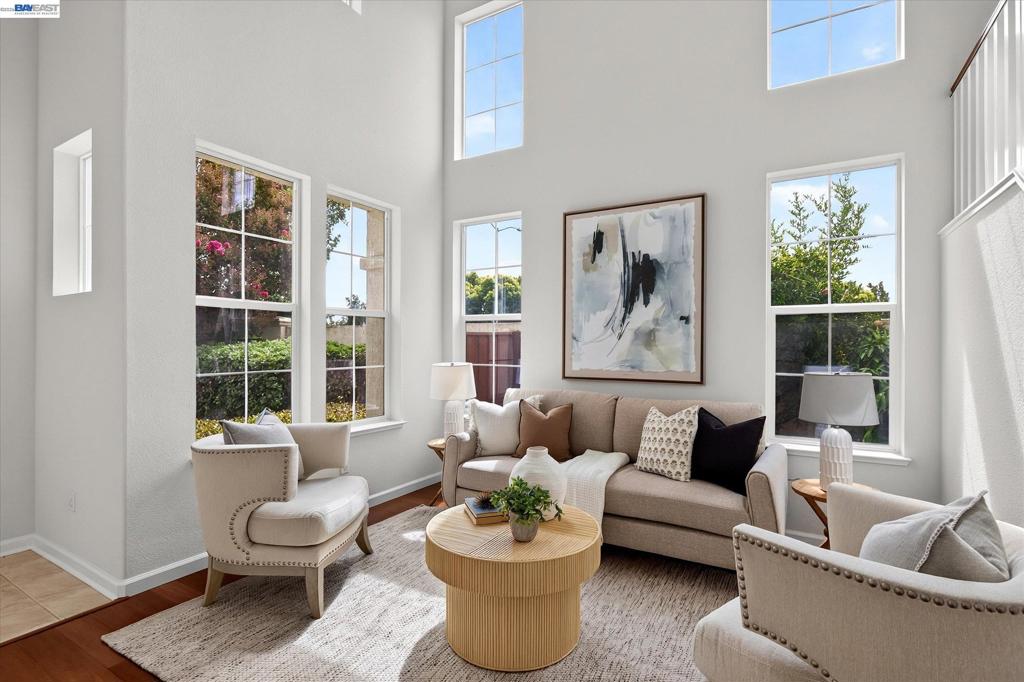 4252 Escudo Ct