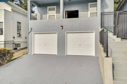 Photo of 530 Virginia St St, Vallejo, CA 94590 (MLS # 41129628)