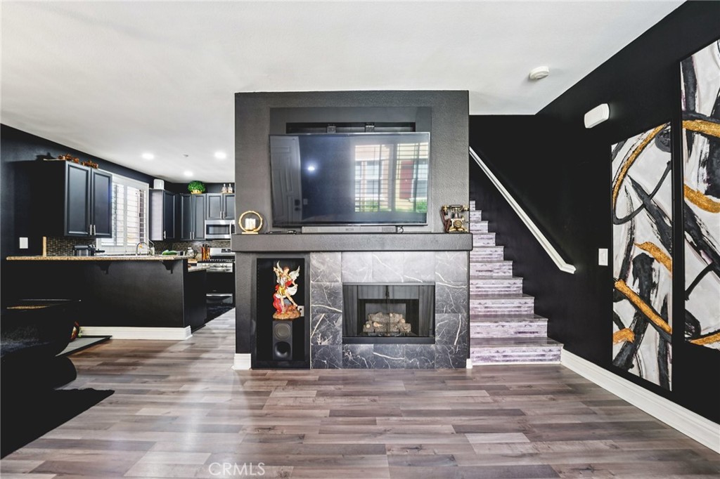 30505 Canyon Hills Road 2001