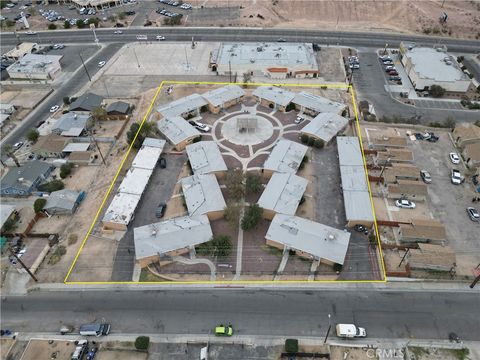 Photo of 501 W Fredricks St, Barstow, CA 92311 (MLS # DW25260154)